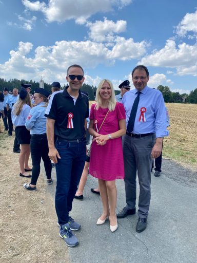 Silke Launert und Martin Schöffel Feuerwehr Jubiläum Wasserknoden